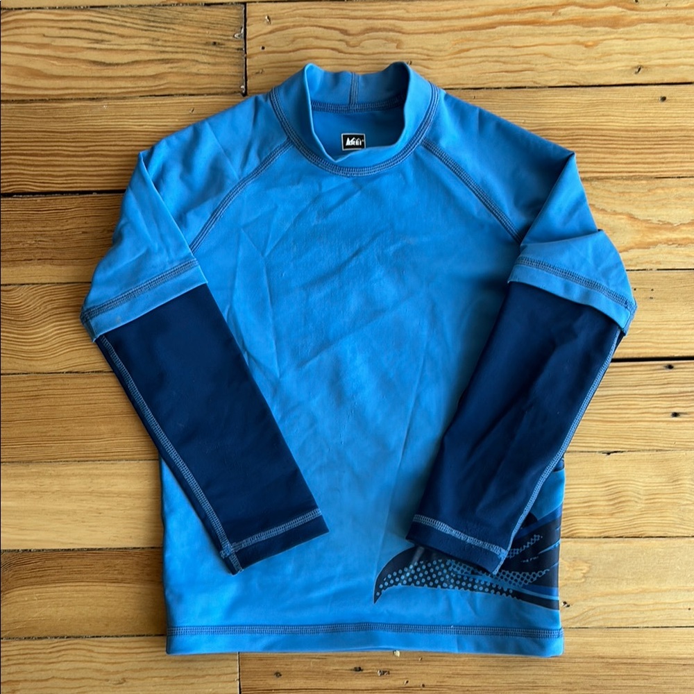 REI Vibrant Blue Long Sleeve Shirt
